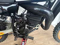 Crossmotor suzuki rm125 - afbeelding 9 van  10