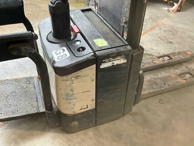 Crown equipment we 2300 series - stapelaar - afbeelding 7 van  9