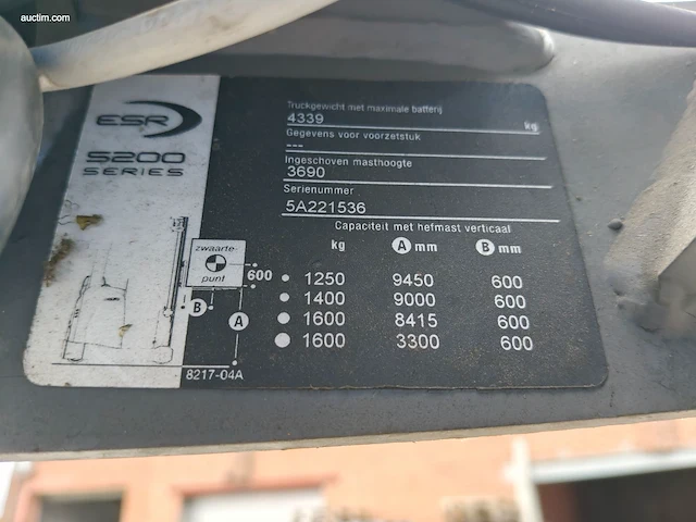 Crown esr 5260-16 opt3 reachtruck nn - afbeelding 11 van  25