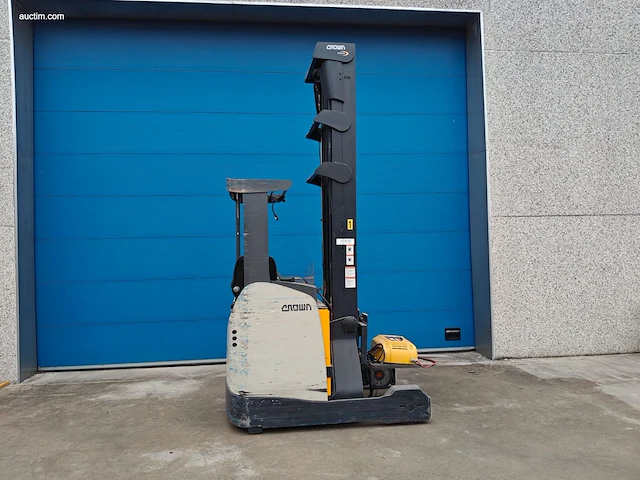Crown esr 5260-16 opt3 reachtruck nn - afbeelding 22 van  25