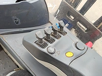 Crown esr 5260-16 opt3 reachtruck nn - afbeelding 6 van  23