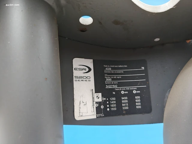 Crown esr 5260-16 opt3 reachtruck nn - afbeelding 2 van  22