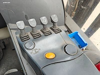 Crown esr 5260-16 opt3 reachtruck nn - afbeelding 17 van  22