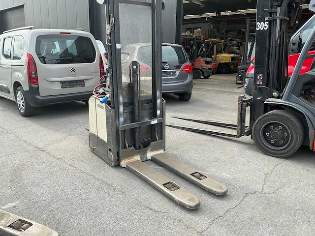 Crown et 4000 series stapelaar - afbeelding 2 van  7