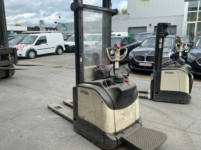 Crown et 4000 series stapelaar - afbeelding 4 van  7