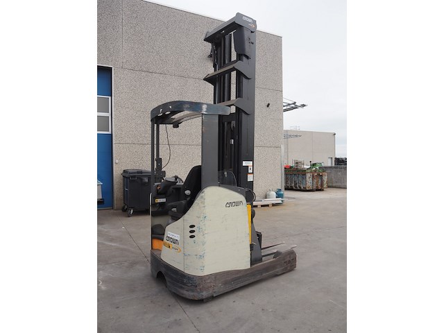 Crown gabelstapler gmbh & co. kg - afbeelding 12 van  17