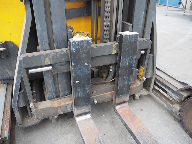 Crown gabelstapler gmbh & co. kg - afbeelding 14 van  17