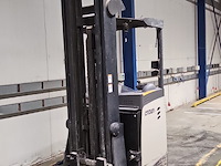 Crown reachtruck - afbeelding 3 van  7