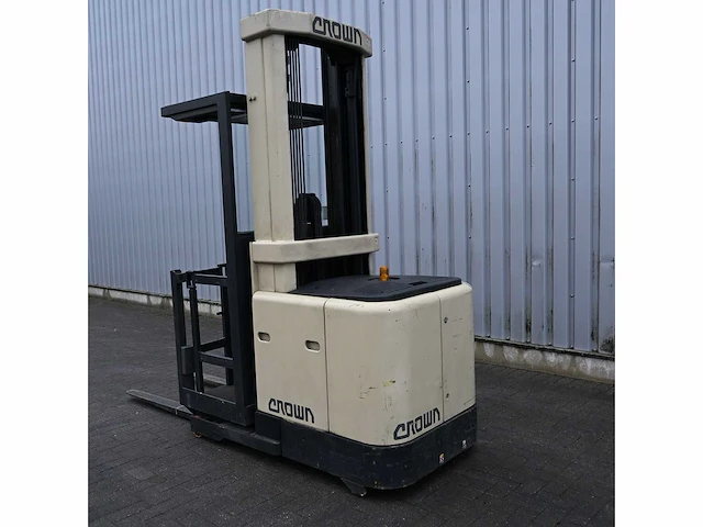 Crown sp3021tt6095 elektrische orderpicker - afbeelding 4 van  16