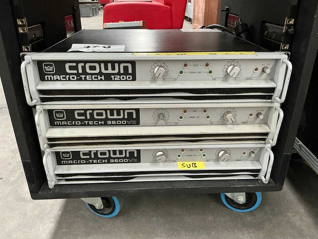 Crown versterkerrack - afbeelding 1 van  2