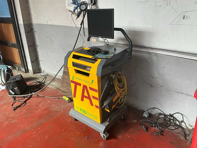 Crypton dieseltune 700 series emissie tester - afbeelding 1 van  6