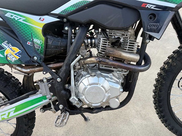 Crz - 300 s - crossmotor - motorfiets - afbeelding 9 van  19