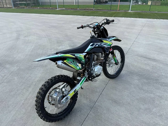 Crz - 300 s - crossmotor - motorfiets - afbeelding 17 van  19