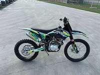 Crz - 300 s - crossmotor - motorfiets - afbeelding 1 van  12