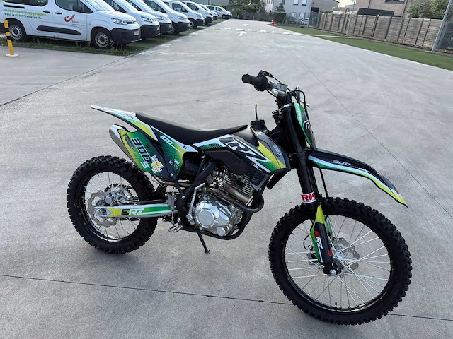 Crz - 300 s - crossmotor - motorfiets - afbeelding 2 van  12