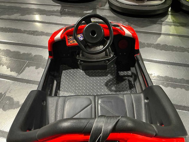 Cs amusement botsauto - afbeelding 6 van  7
