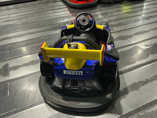 Cs amusement botsauto - afbeelding 6 van  7
