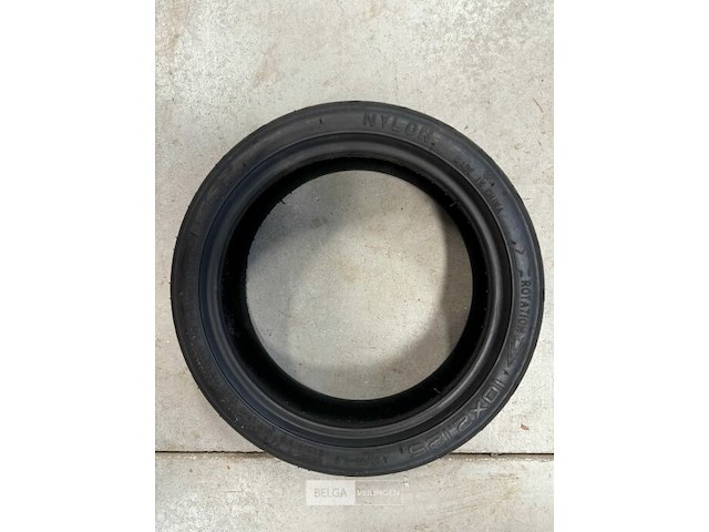 Cst 10 x 2.125 band - afbeelding 1 van  1