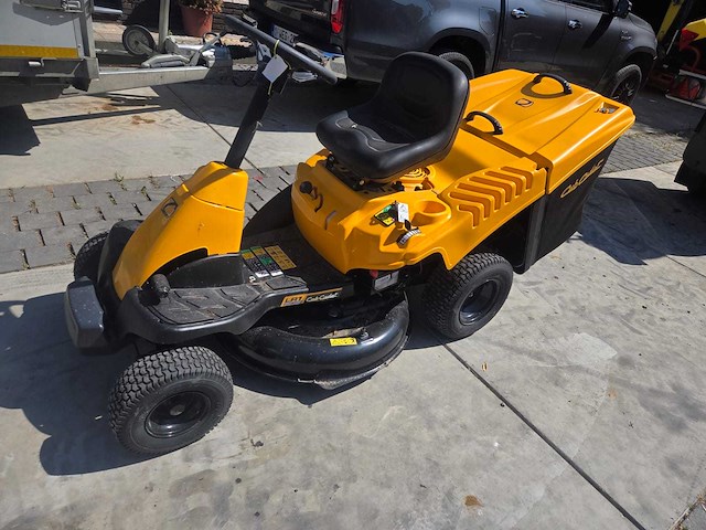 Cub cadet - 2022 - lr1 mr76 - zitmaaier - afbeelding 1 van  8