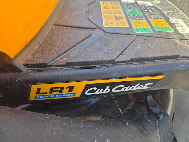 Cub cadet - 2022 - lr1 mr76 - zitmaaier - afbeelding 7 van  8