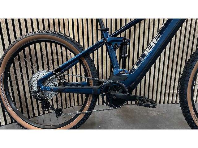 Cube - stereo hybrid race 750 (nieuw) - mountainbike - afbeelding 2 van  8