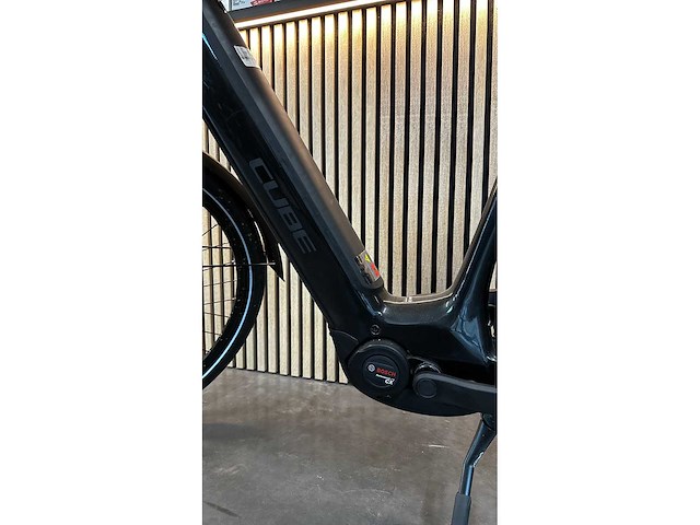 Cube - supreme hybrid cx 625 (nieuw) - electric bicycle - afbeelding 2 van  4