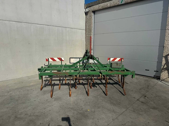 Cultivator - afbeelding 1 van  9