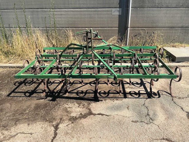Cultivator - afbeelding 1 van  8