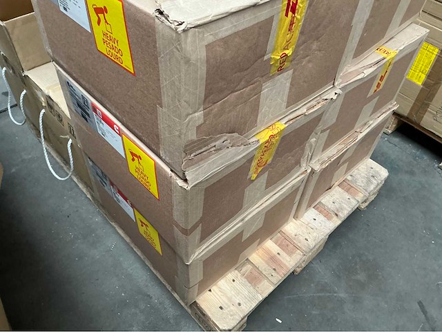 Cummins power generation nrg222-20hclsc acculader (3x) - afbeelding 3 van  12