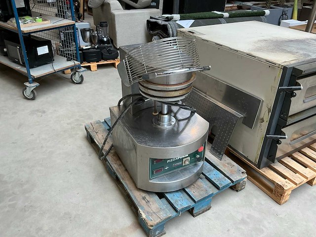 Cuppone pizzaform pzf/30-c pizzadeegpers - afbeelding 1 van  5