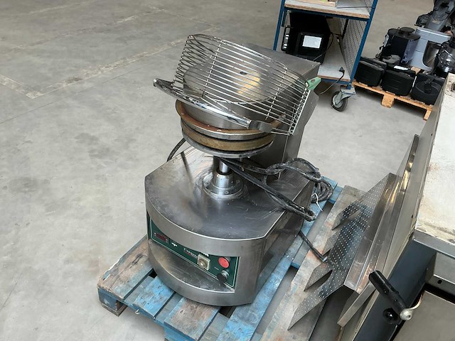 Cuppone pizzaform pzf/30-c pizzadeegpers - afbeelding 2 van  5