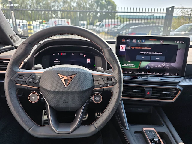 Cupra formentor vz 1.5e-hybrid 272pk dsg 6v... - afbeelding 4 van  38