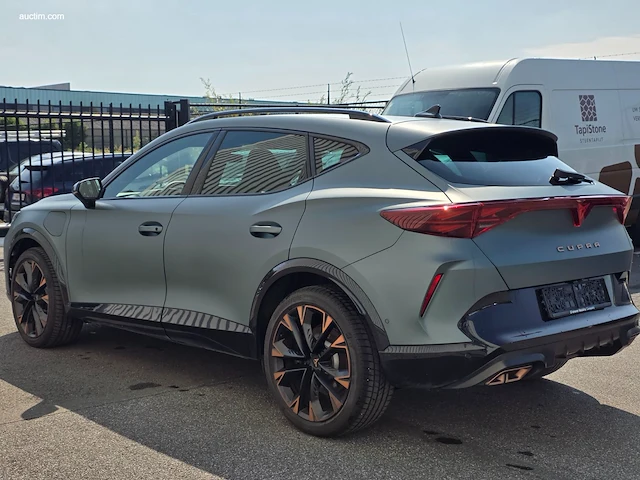 Cupra formentor vz 1.5e-hybrid 272pk dsg 6v... - afbeelding 33 van  38