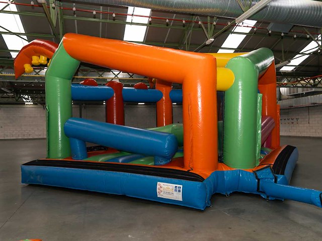 Custom design - bouncezilla - turn 1 - obstacle course & bouncy castle - afbeelding 2 van  4