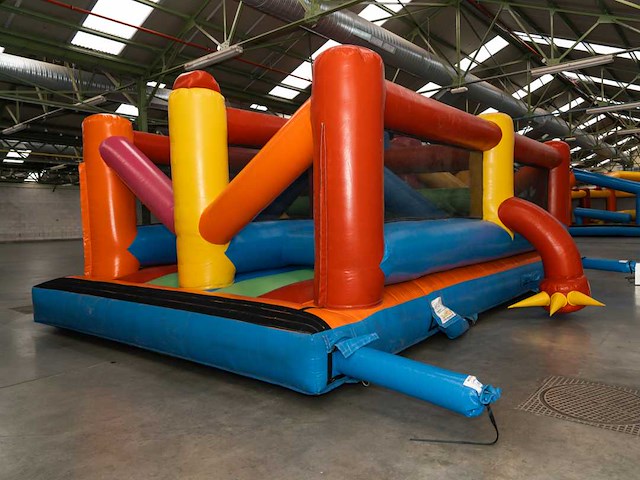 Custom design - bouncezilla run part 2 - obstacle course & bouncy castle - afbeelding 4 van  4
