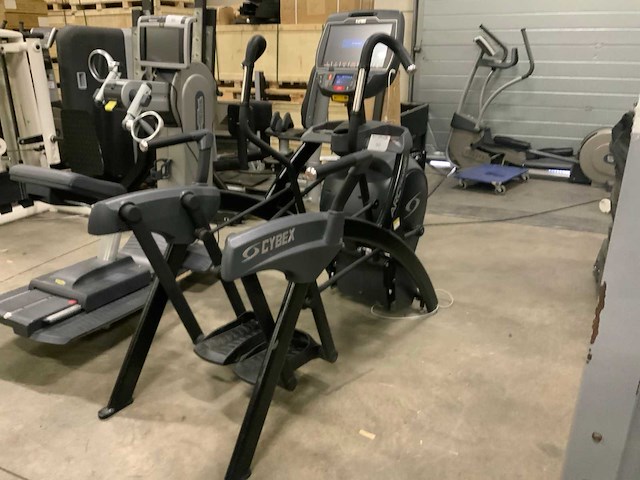 Cybex 770 at arc trainer crosstrainer - afbeelding 2 van  6