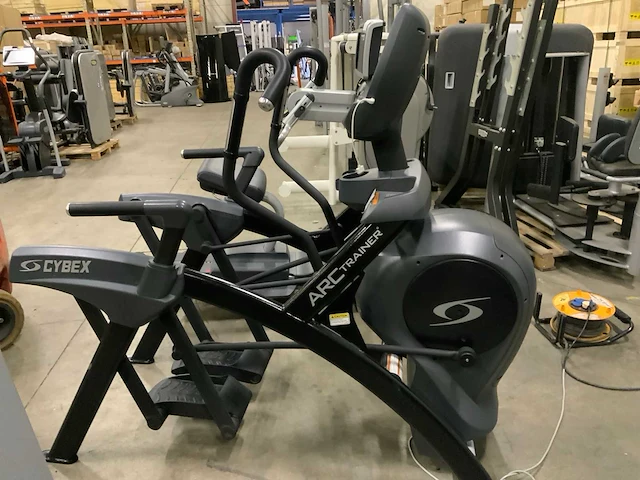 Cybex 770 at arc trainer crosstrainer - afbeelding 3 van  8