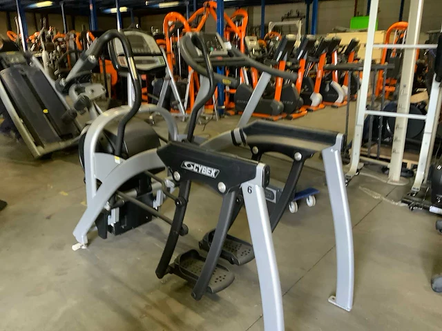 Cybex arc trainer crosstrainer - afbeelding 1 van  4