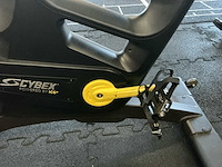 Cybex indoor cycle met scherm spinningbike - afbeelding 7 van  23