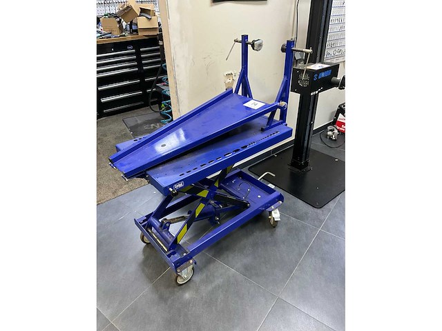 Cyclus verrijdbare fietsen hefbrug - afbeelding 2 van  3