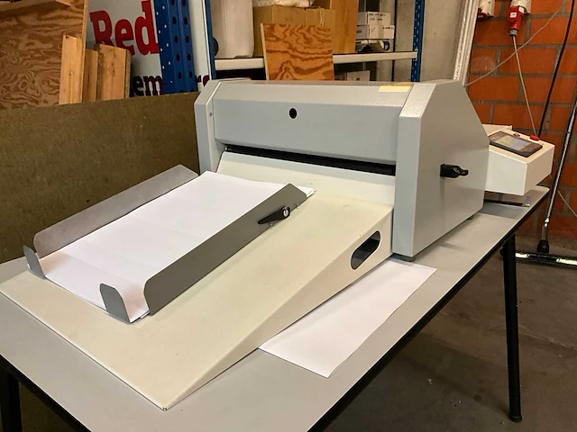Cyklos gpm 450 sa ril- en perforeermachine - afbeelding 1 van  6