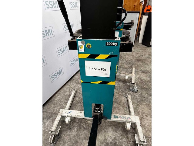 D. bader söhne - fh 201 - diverse hijs- en hijsapparatuur - 2017 - afbeelding 1 van  4