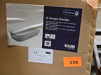 D-shape bad (beschadigd) - afbeelding 2 van  2