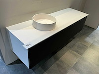 D-surface wastafelmeubel - afbeelding 2 van  5