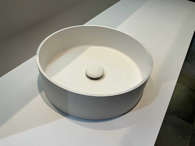 D-surface wastafelmeubel - afbeelding 3 van  5