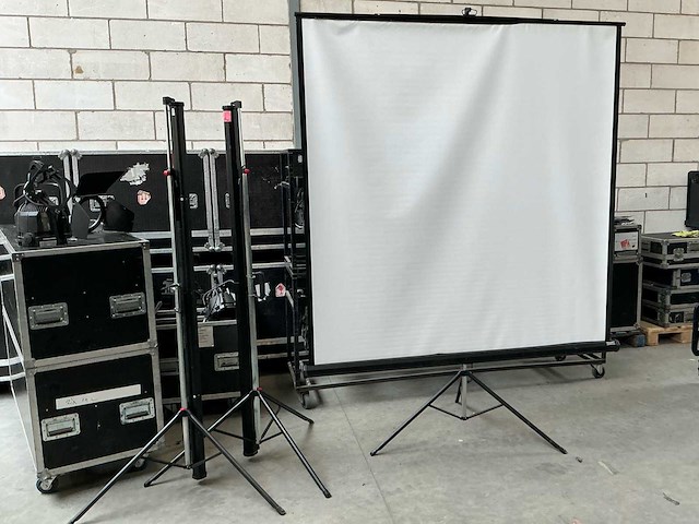 Da-lite projectiescherm (3x) - afbeelding 1 van  3