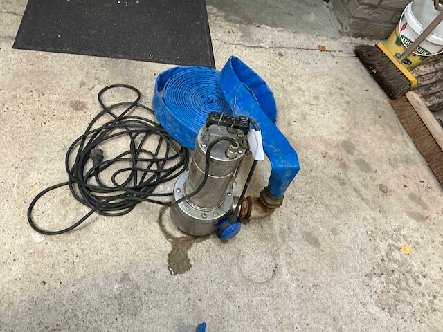 Dab feka vs dompelpomp - afbeelding 2 van  4