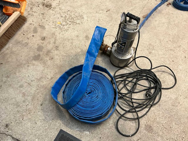 Dab feka vs dompelpomp - afbeelding 3 van  4