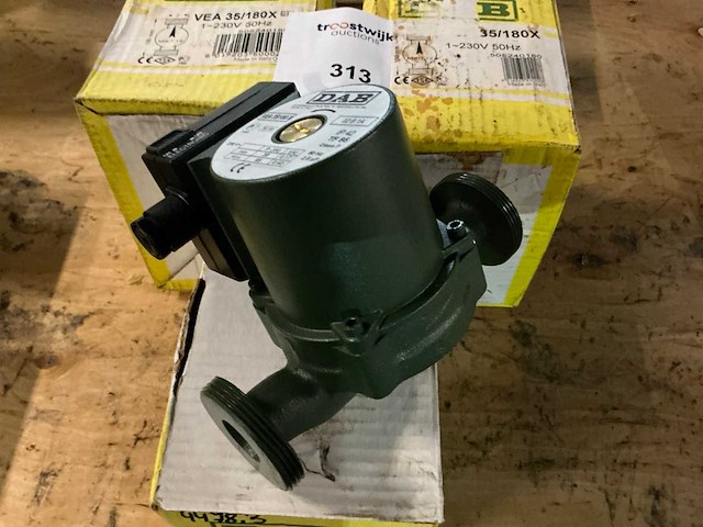 Dab vea35/180x circulatiepomp (3x) - afbeelding 1 van  4