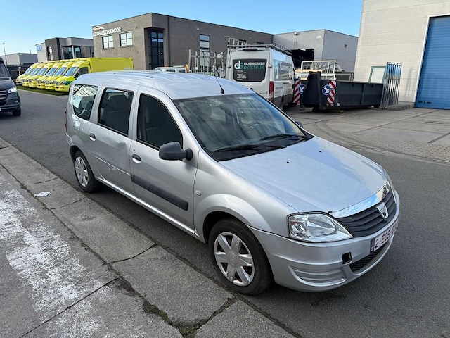 Dacia - 2011 - logan - personenauto - afbeelding 3 van  25